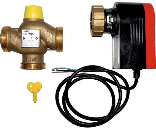 Mischventil mit elektronischem Stellantrieb und Anschlusskabel, geeignet für Heizungsanwendungen, mit Wolfs Branding am Gehäuse sichtbar.